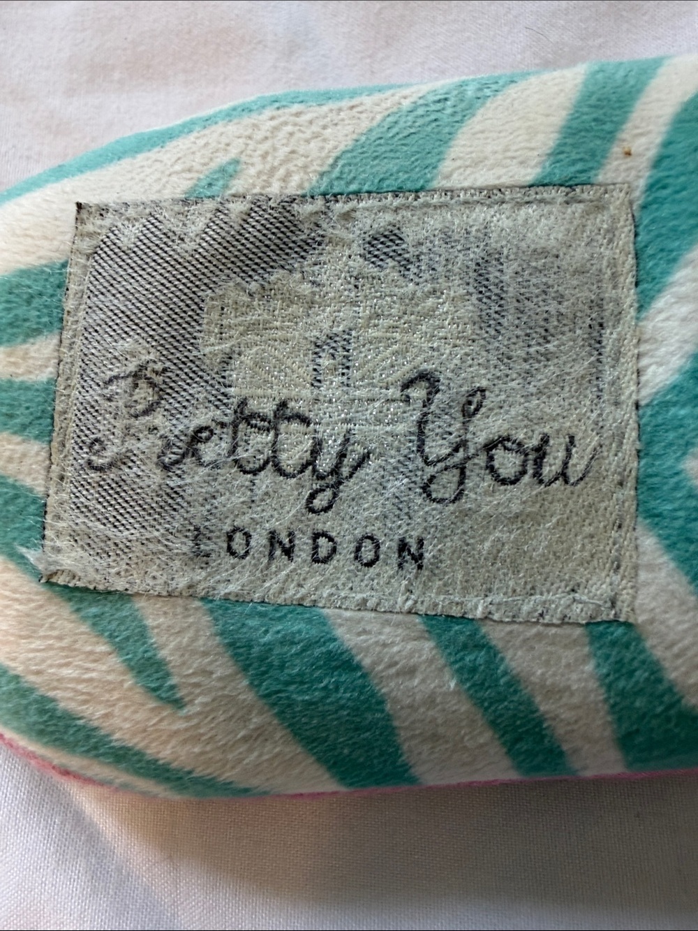 Pretty You London Faux-Fur Leopard Print Pink Bow Slide Slippers - Picture 2 of 7